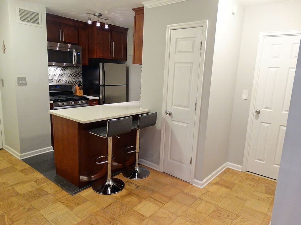 1st image of 7 E 14th St APT 1228