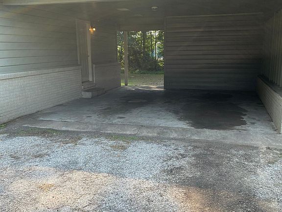 2nd image of 1802 McCarver St