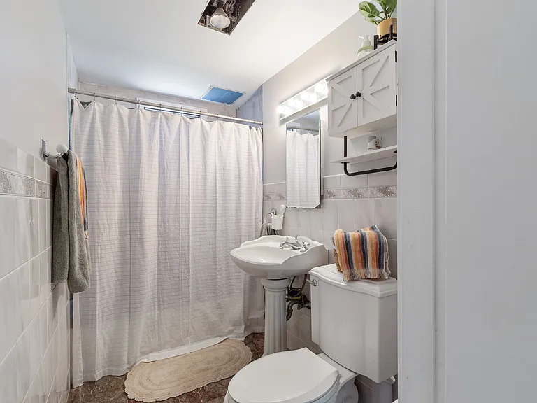 36 Priesing St #2 — Photo 8