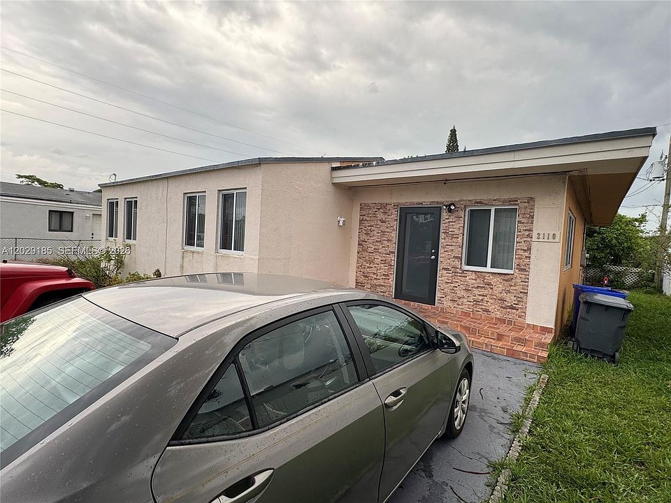 1st image of 2110 Funston St