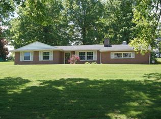1764 Deerwood Cir SE, East Sparta, OH 44626