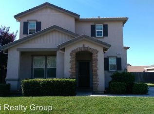 1392 Dynes St, Merced, CA 95348