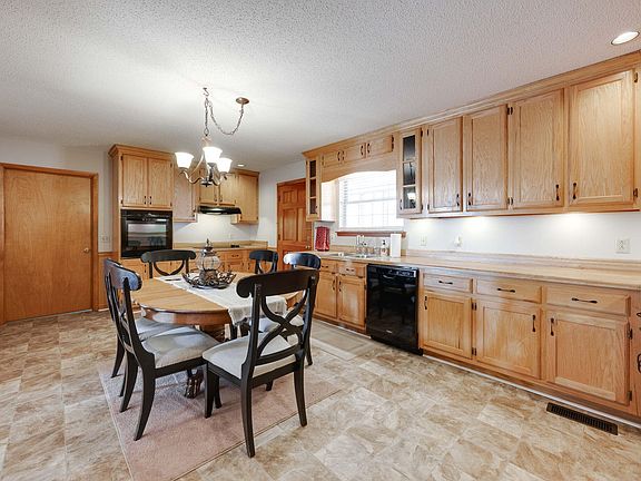 5th image of 6505 White Oak Valley Cir