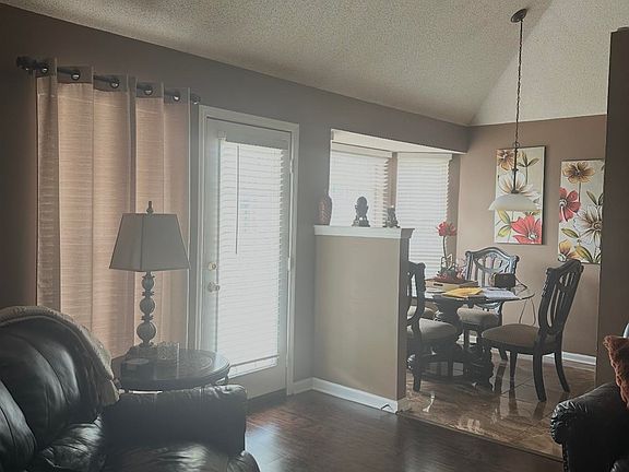 3rd image of 5321 Maiden Grass Dr