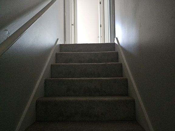 4th image of 5906 Summerglen Ln