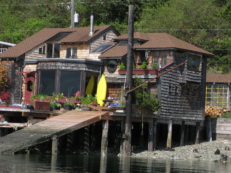 92 N Salmon Bch, WA 98407 Zillow