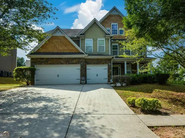 2413 McIntosh Dr, Locust Grove, GA 30248