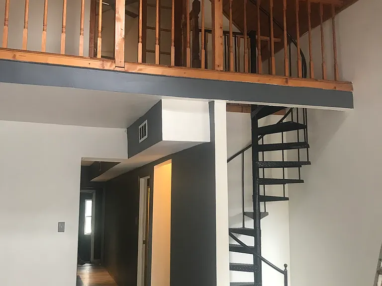 1322 S Karlov Ave — Photo 8