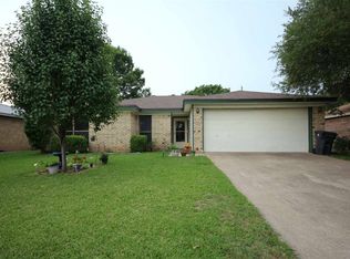 2215 Skylark Dr, Woodway, TX 76712