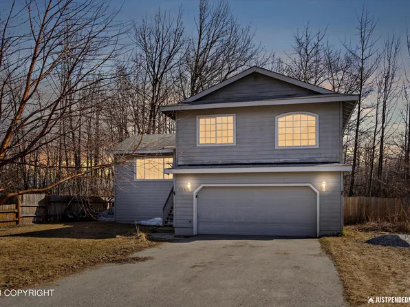 775 N Cascade Ct, Palmer, AK 99645