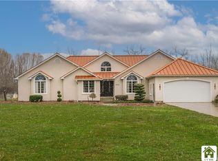 12121 Bennett State Rd, Silver Creek, NY 14136