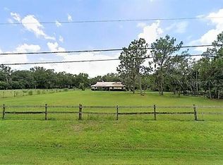 5903 Kelly Rd, Plant City, FL 33565