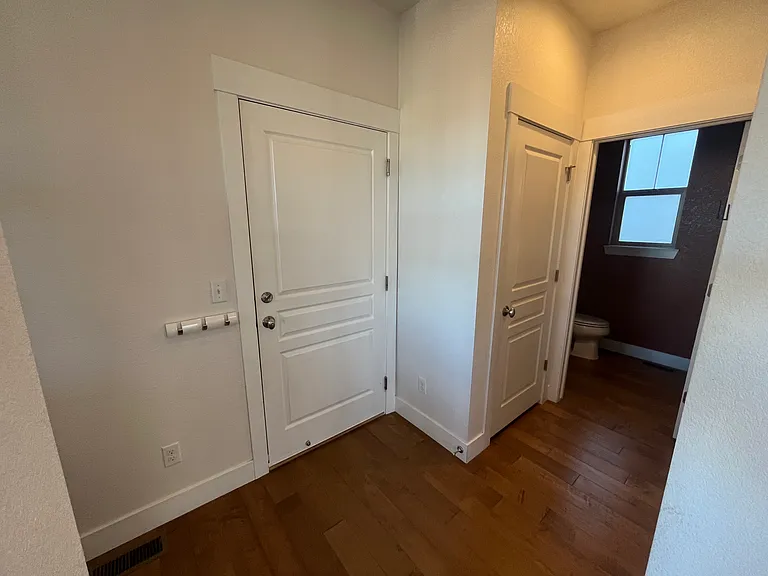 5083 N Xenia St — Photo 16