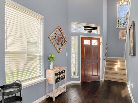 4th image of 9904 Milla Cir #33