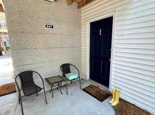 607 W Island Square Dr, Saint Simons Island, GA 31522