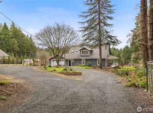 8140 Urquhart St NW, Olympia, WA 98502