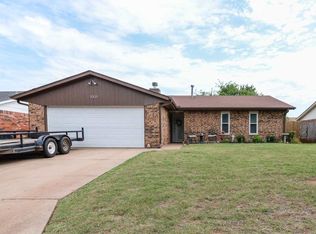 1009 E Krayler Ave, Stillwater, OK 74075