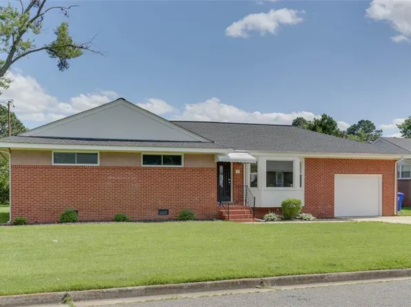 53 Rexford Dr, Newport News, VA 23608