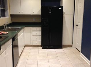 4215 Ostrander Rd, Rockford, IL 61107