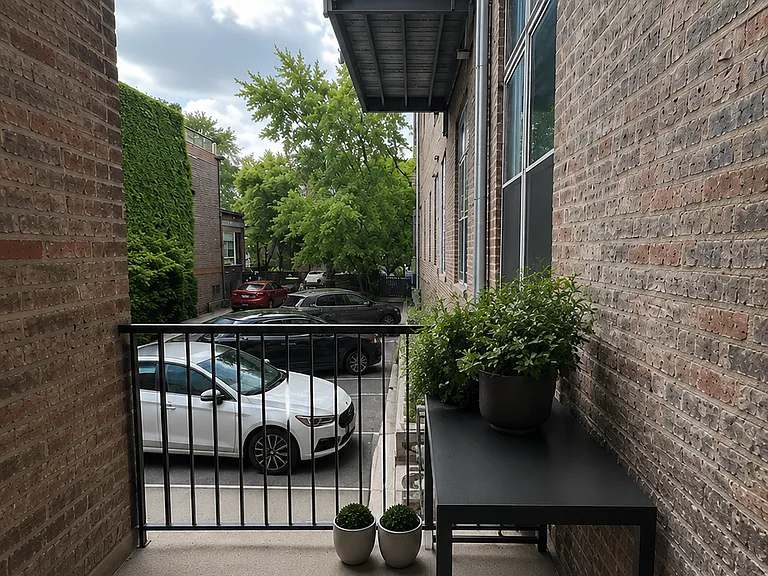 1470 W Carmen Ave #104 — Photo 6