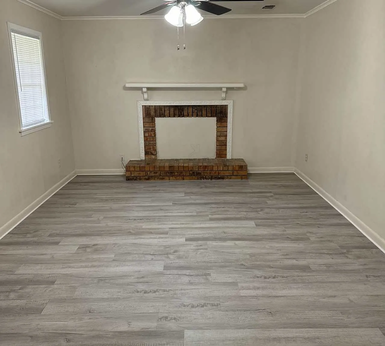 505 Marie Avenue - 1 — Photo 4