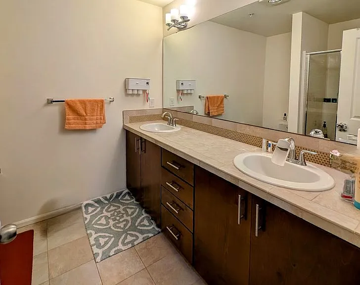 15720 Manor Way #U5 — Photo 11