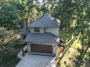 32851 Sleepy Hollow Ln, Sedalia, MO 65301