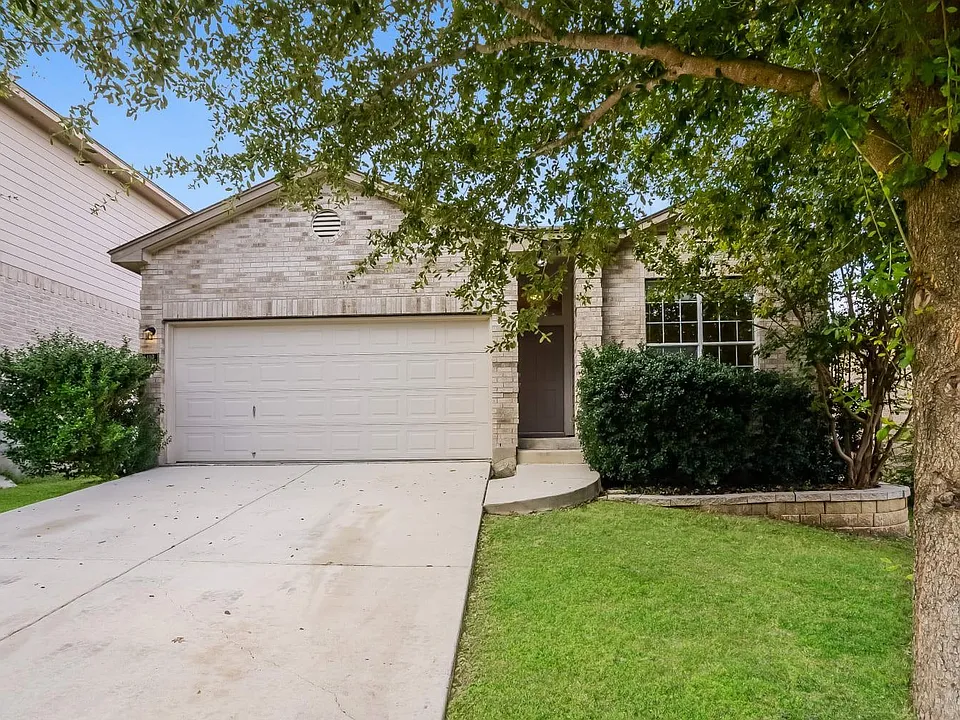 6119 Briscoe Leaf