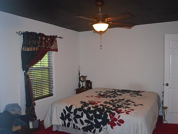 5th image of 17157 Hamer St