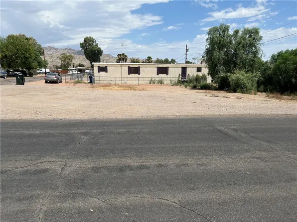 1952 Capistrano Ln, Bullhead City, AZ 86442