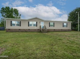 5498 Temperance Hall Rd, Elm City, NC 27822