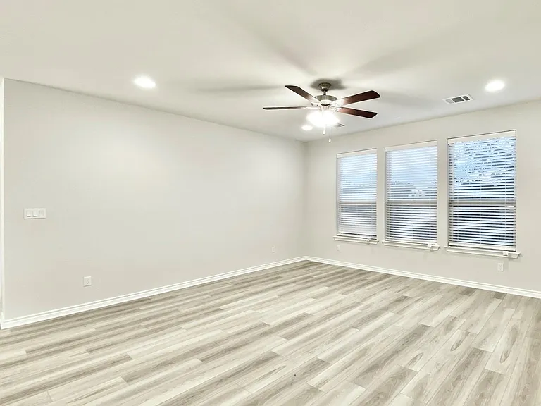 1801 Turtle Bay Loop — Photo 9