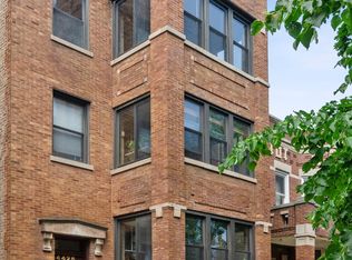 4426 N Maplewood Ave, Chicago, IL 60625