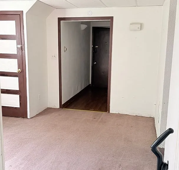 291 N Liberty St — Photo 5