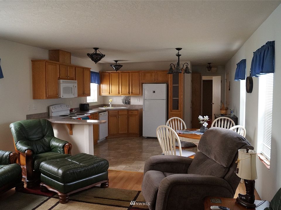 31 Meander Way Aberdeen, WA, 98520 Apartments for Rent Zillow