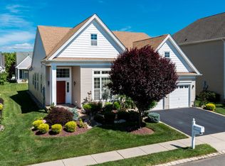 76 Riviera Dr, Monroe Township, NJ 08831