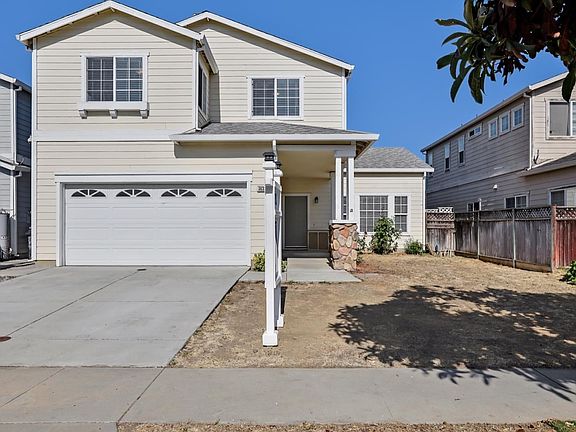 3rd image of 3633 Sweet Brook Ct