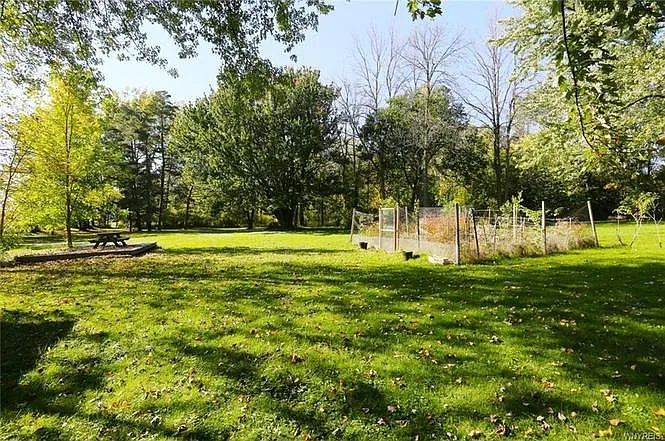 706 Nash Rd #1/2 — Photo 3
