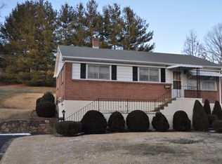 402 Archer St, Staunton, VA 24401