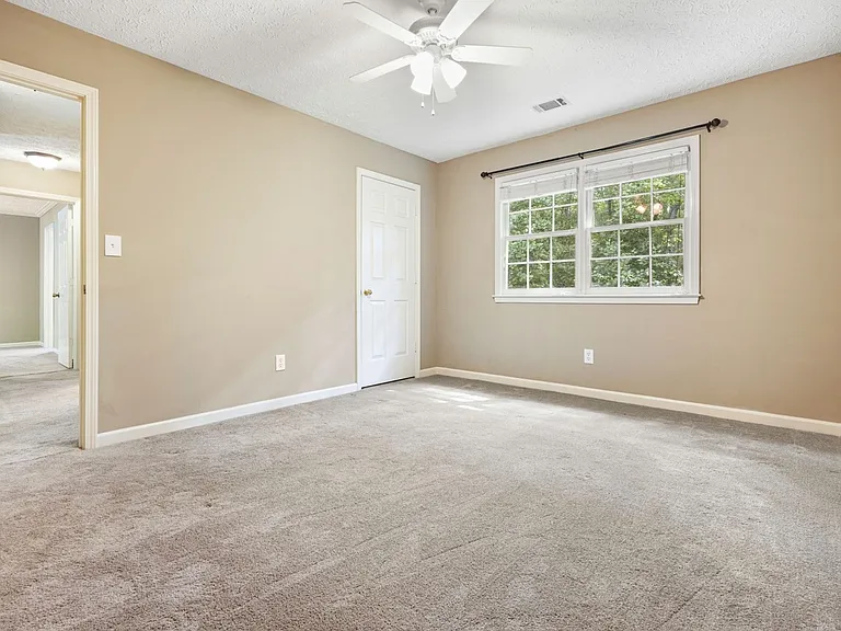 2245 Mills Wood Run — Photo 22