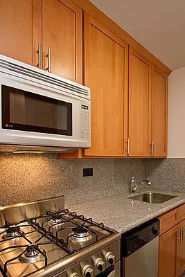 Rented by GoodRock Realty | media 33