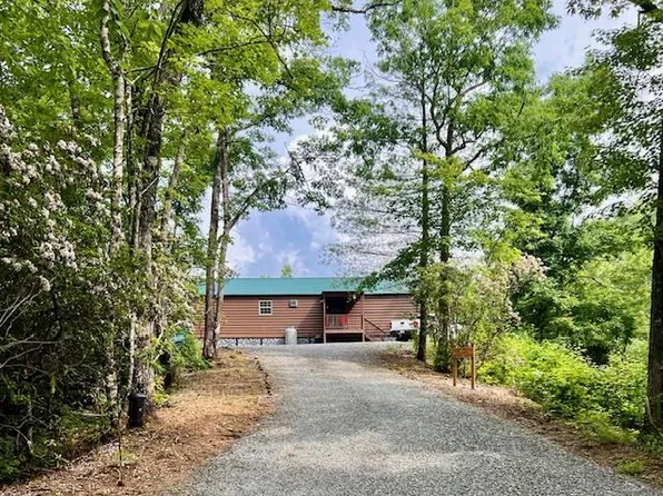 256 Briggs Cove Rd, Robbinsville, NC 28771