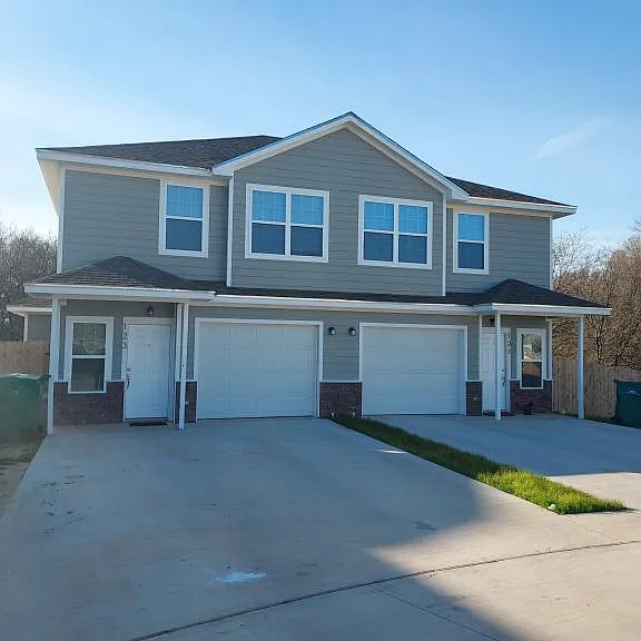 113 Meyers Terrace Cir — Photo 1