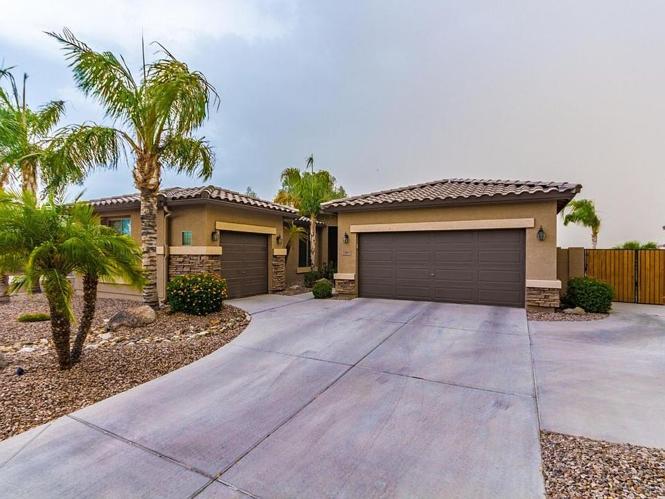 1st image of 3390 E Horseshoe Dr