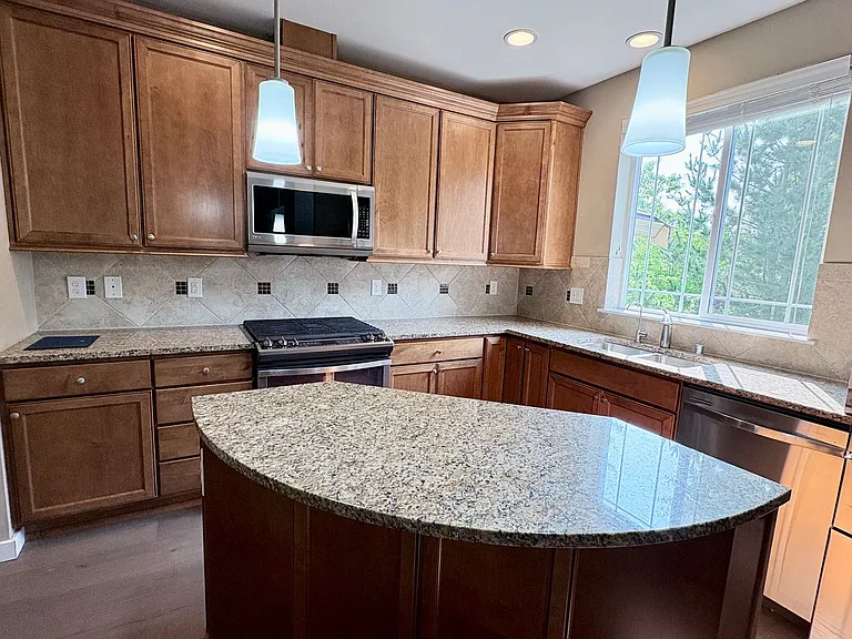 34822 SE Jacobia St — Photo 3