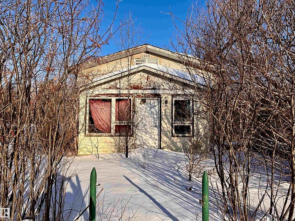 1st image of 5216 50th Ave