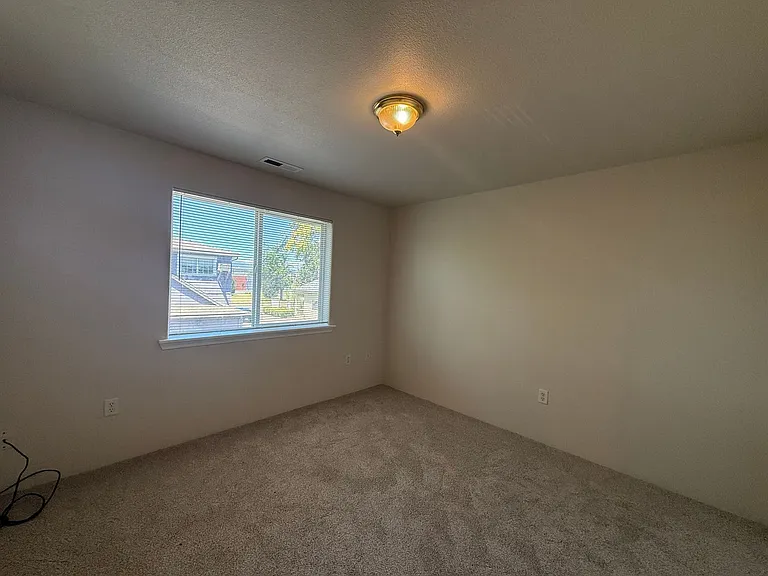 209-213 Edwards St — Photo 3