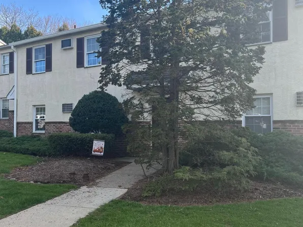 103 Deep Run Rd APT B3, Dublin, PA 18917