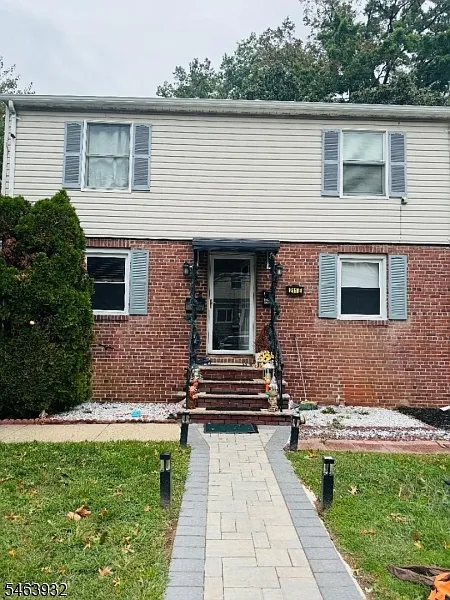 211 E 8th Ave #1