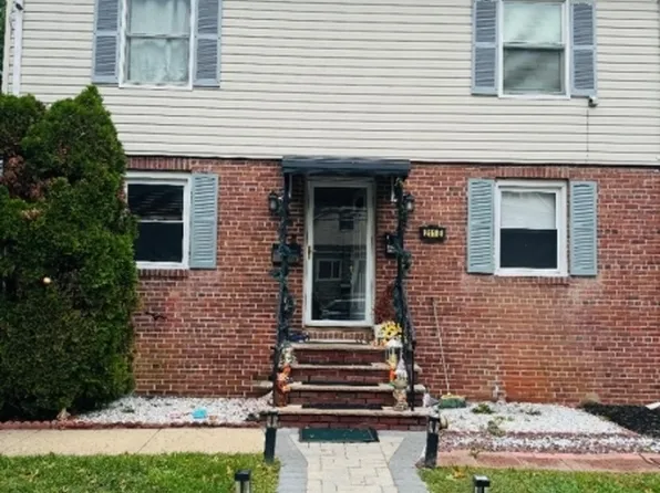 211 E 8th Ave #1, Roselle, NJ 07203